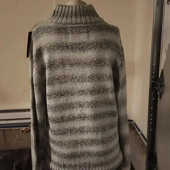 AMONGST OTHERS 1/4 BUTTON KNIT PULLOVER SWEATER SIZE L - Picture 5 of 5